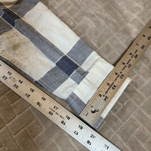 Men's Casual Button Down Shirt - Blue and White Plaid - Picture 8 of 12